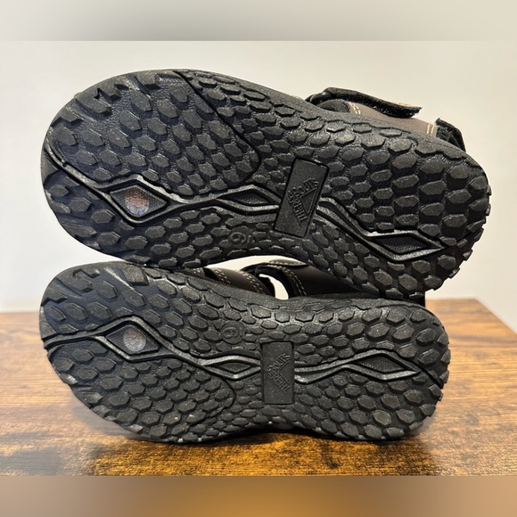 Thereabouts Toddler Boys Brown LIL Tidal Sandals NWT Various Sizes - Picture 3 of 9
